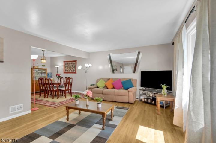 Photo of 213 Myrtle Avenue, Scotch Plains NJ