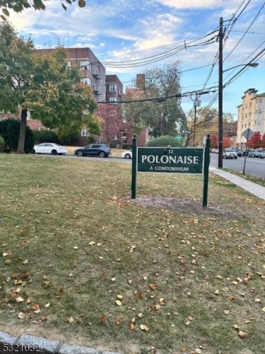 Photo of 704-712 N Broad Street 3d, Elizabeth City NJ