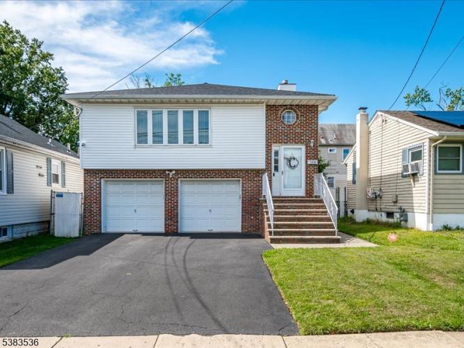 Photo of 309 Lincoln Street, Linden City NJ