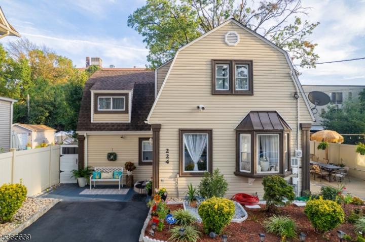 Photo of 224 Edgar Place, Elizabeth City NJ