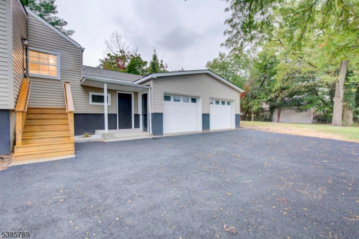 Photo of 874 Mountain Avenue, Springfield NJ