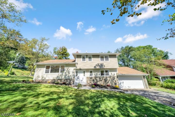 Photo of 368 Cherry Hill Road, Mountainside NJ
