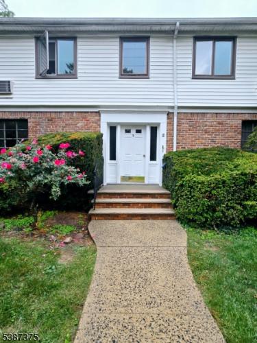 Photo of 5D Stone Hill Road, Springfield NJ