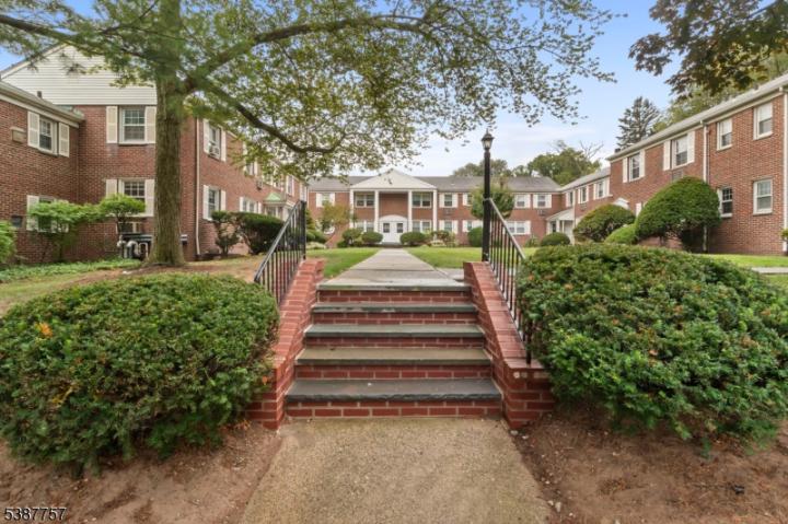 Photo of 445 Morris Avenue 7, Springfield NJ