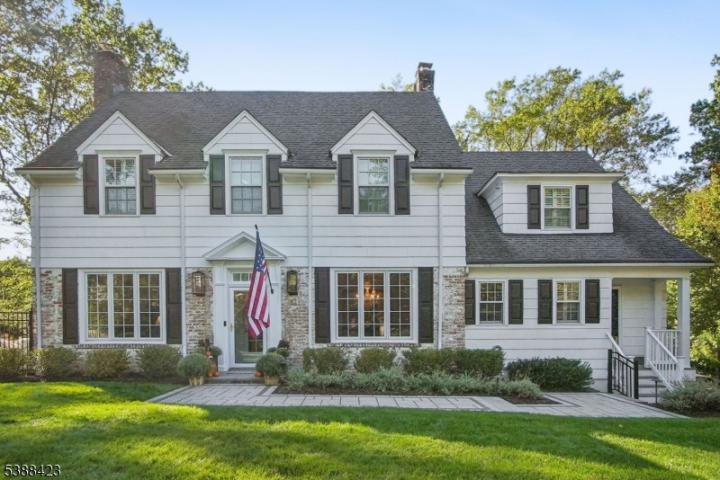 Photo of 30 Wildwood Lane, Summit City NJ