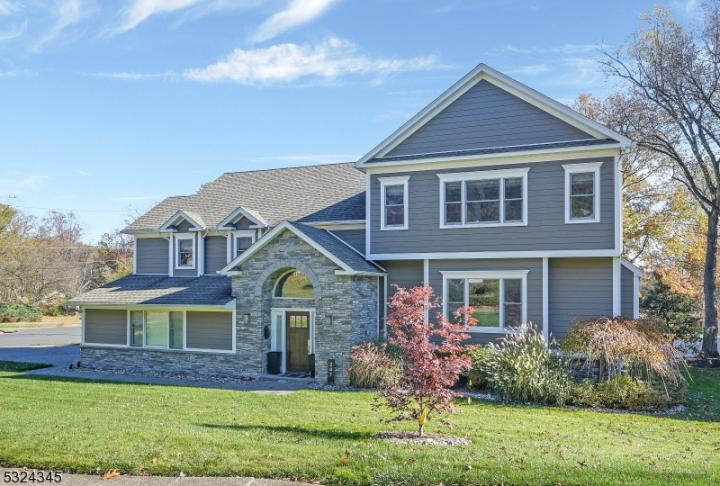 Photo of 247 Baltusrol Way, Springfield NJ