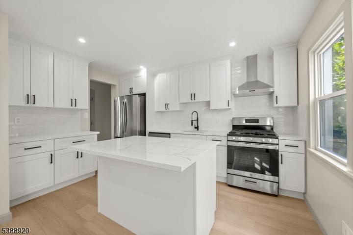 Photo of 1120 Morris Street, Roselle NJ