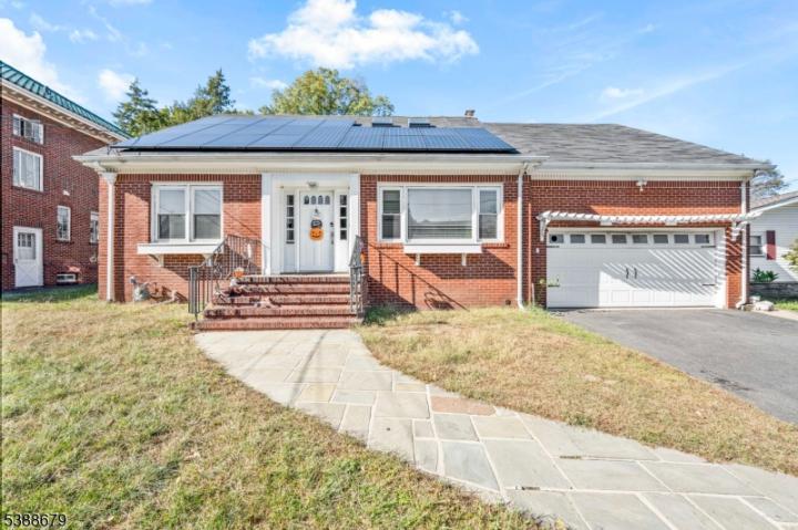 Photo of 17 Barnard Place, Elizabeth City NJ