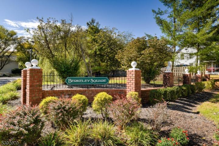 Photo of 5 Berkeley Square, Berkeley Heights NJ