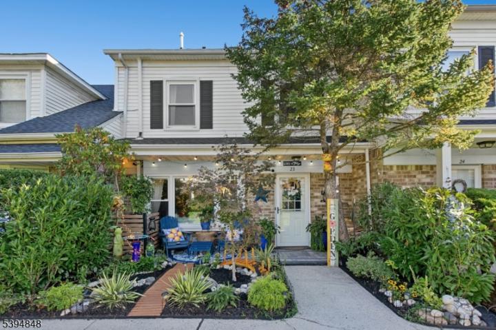 Photo of 23 Burnham Court, Scotch Plains NJ