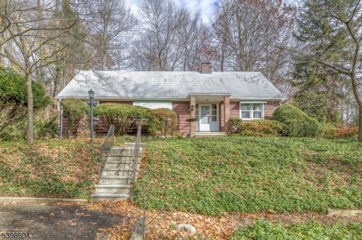 Photo of 1621 Terrill Road, Scotch Plains NJ