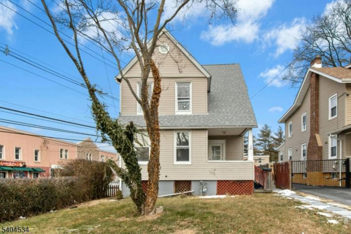 Photo of 162 W 2nd Avenue, Roselle NJ