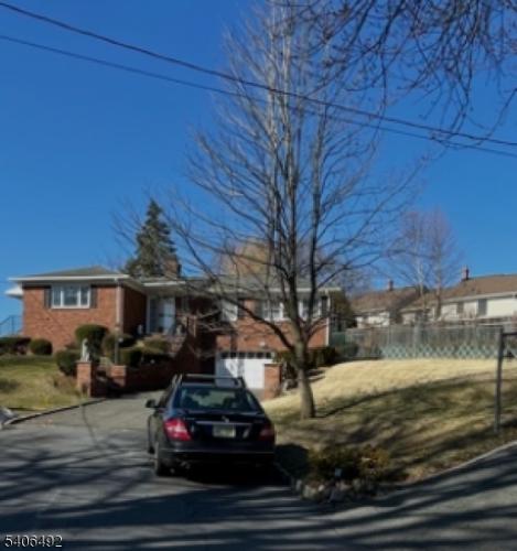 Photo of 37-39 Edison Drive