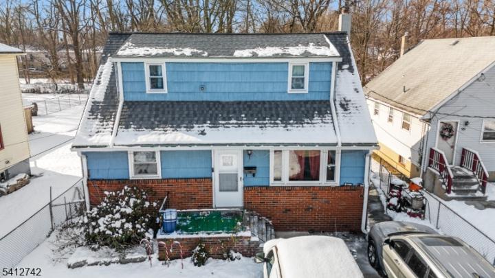 Photo of 95 Raymond Avenue