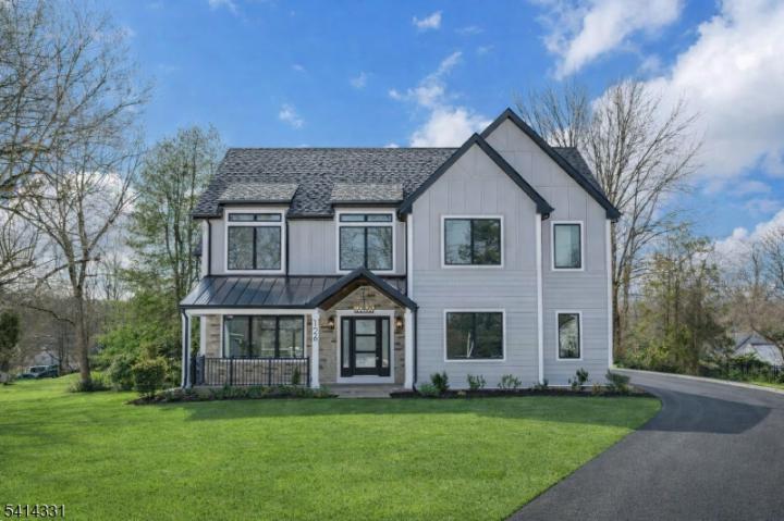 Photo of 126 Emerson Lane