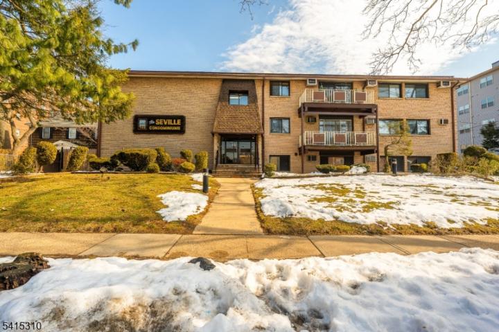 Photo of 747 757 N Broad Street 303