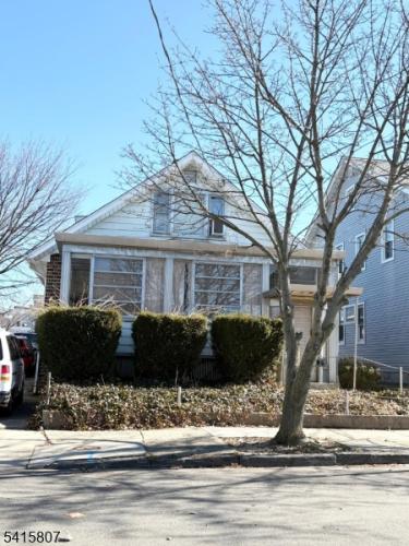 Photo of 606 Hagel Avenue