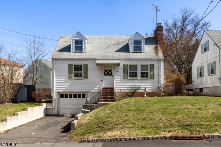 Photo of 624 N Scotch Placeains Avenu