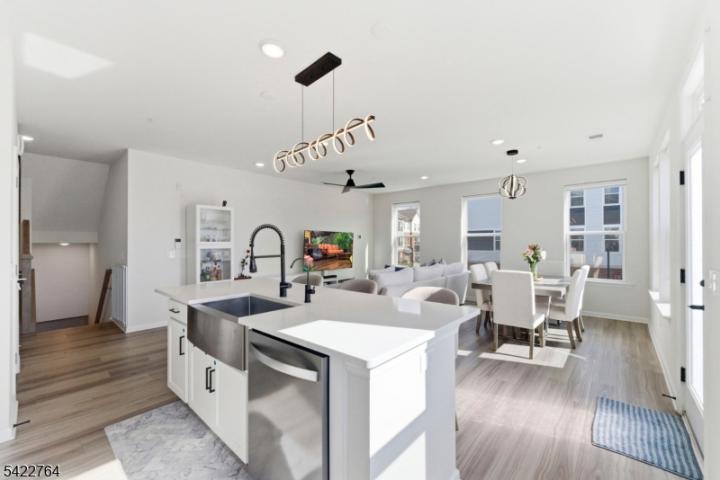 Photo of 5 Sadie Circle 5201, Union NJ