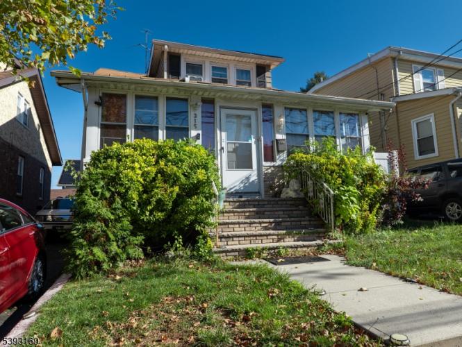 Photo of 315 Winans Avenue