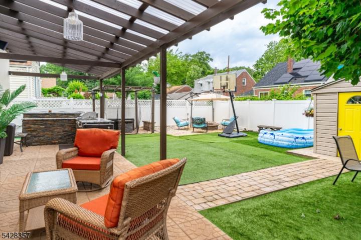 Photo of 721 Sheridan Avenue