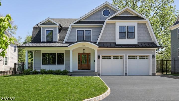 Photo of 714 E Broad Street, Westfield Town NJ