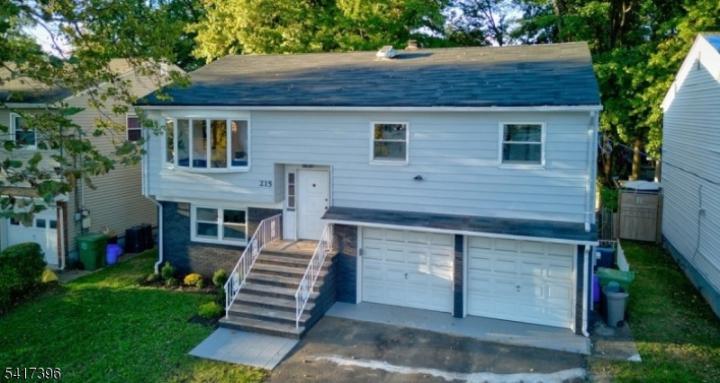 Photo of 215 E 10th Avenue
