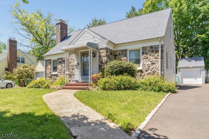 Photo of 230 Swarthmore Road