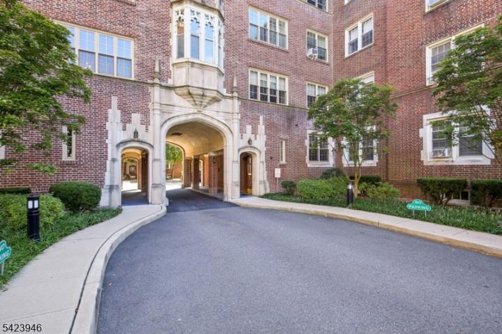 Photo of 133 Summit Avenue 39, Summit City NJ