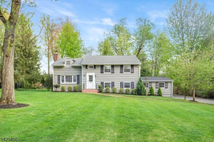 Photo of 28 Spring Ridge Drive