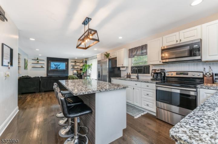 Photo of 1464 State Route 57, Mansfield NJ