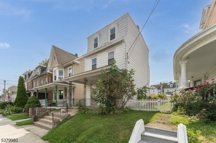 Photo of 164 Summit Avenue, Phillipsburg Town NJ