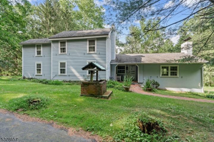 Photo of 6 Roaring Rock Road, Washington NJ