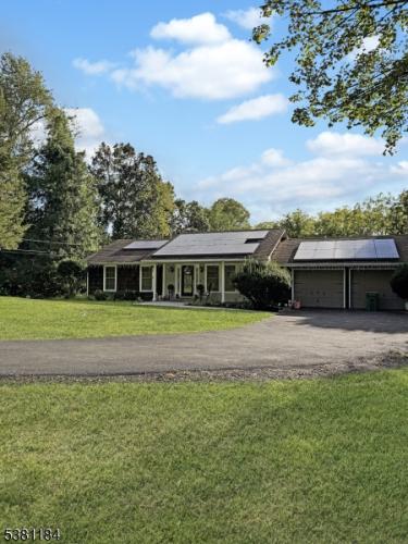 Photo of 84 Spring Valley Road, Hardwick NJ