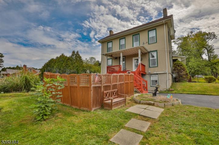 Photo of 4 Parkhill Road, Washington NJ