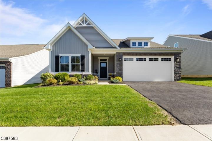 Photo of 3 Coopers Hawk Court, Washington NJ