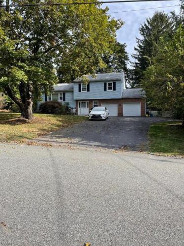 Photo of 42 Slope Drive, Mansfield NJ