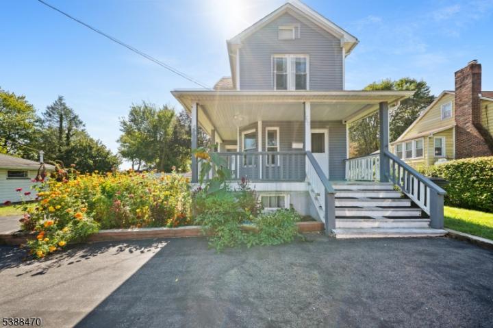 Photo of 760 High Street, Alpha NJ