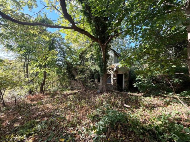 Photo of 672 Uniontown Road