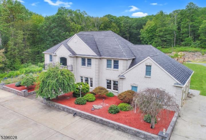 Photo of 87 Walnut Valley Road, Blairstown NJ