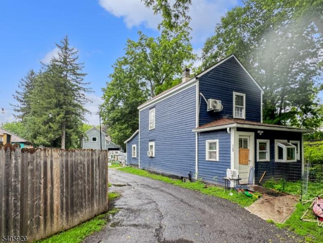 Photo of 15 Fisk Street, Belvidere NJ