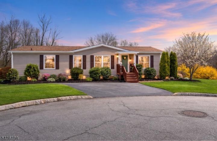 Photo of 102 New Street