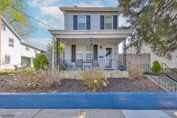 Photo of 389 Grant Street