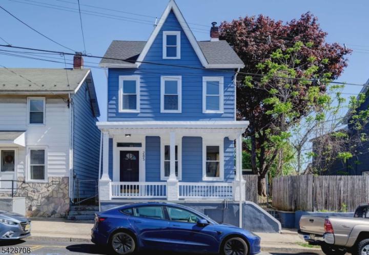 Photo of 285 Chambers Street