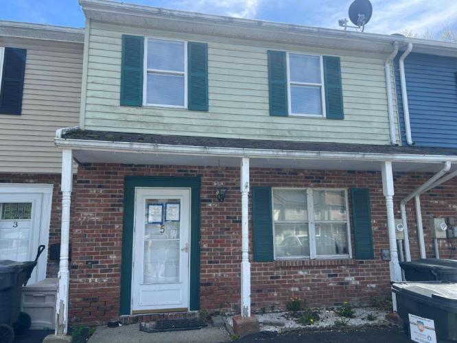 Photo of 5 Northgate Drive, Walden NY