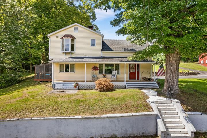 Photo of 37 South Plank Road, Westtown NY