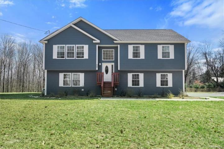 Photo of 410 Sands Road, Middletown NY