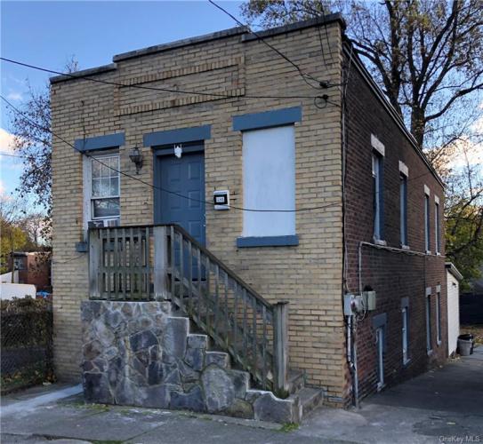 Photo of 145 West Parmenter Street, Newburgh NY