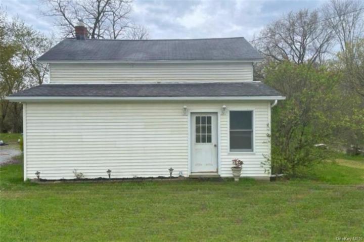 Photo of 748 East Main Street, Middletown NY