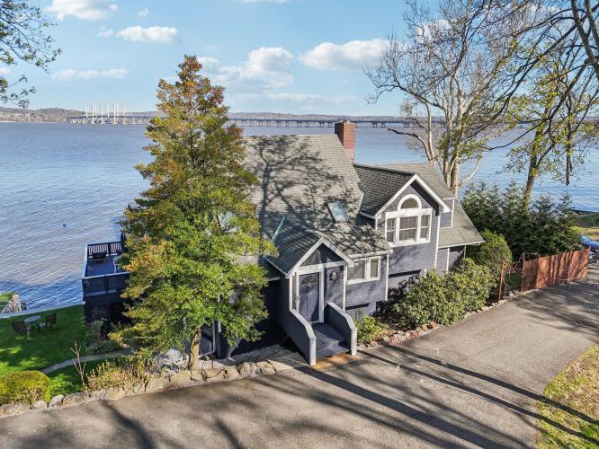 Photo of 2 Washington Avenue, Nyack NY